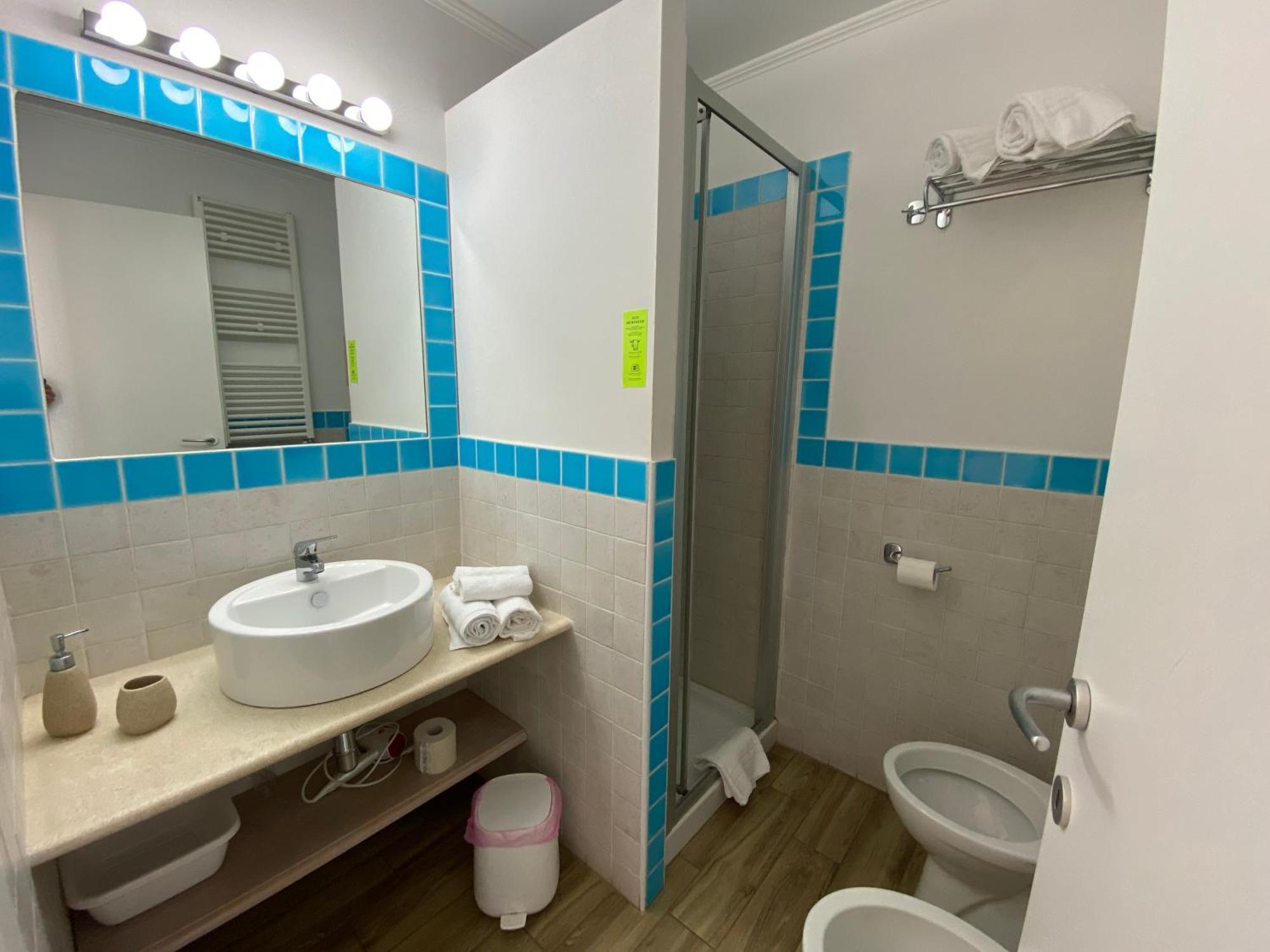 Locanda Degli Artisti Tortolì Екстериор снимка