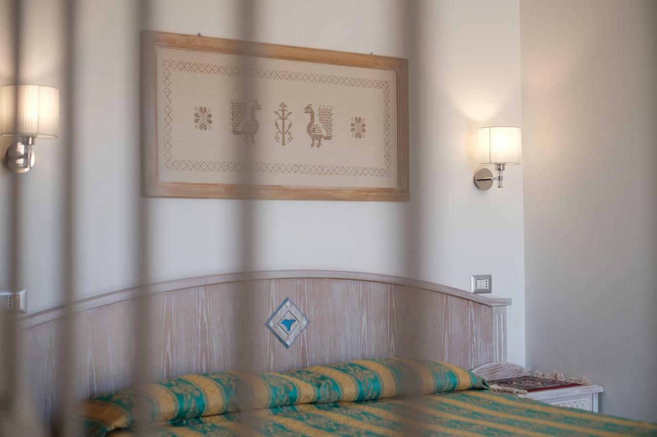 Locanda Degli Artisti Tortolì Екстериор снимка